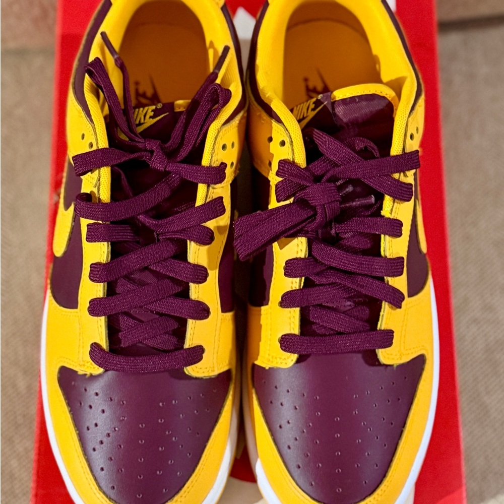 Nike Dunk Low Retro University Gold Burgundy Size 10.5 New w/ Box